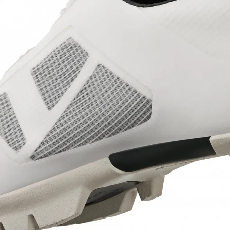 Fizik Vento Proxy Gravel and XC Mountain Bike Shoes in White-5