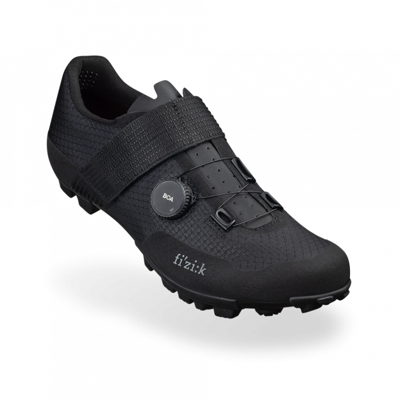 Fizik Vento Ferox Carbon Gravel and MTB Shoes in Black
