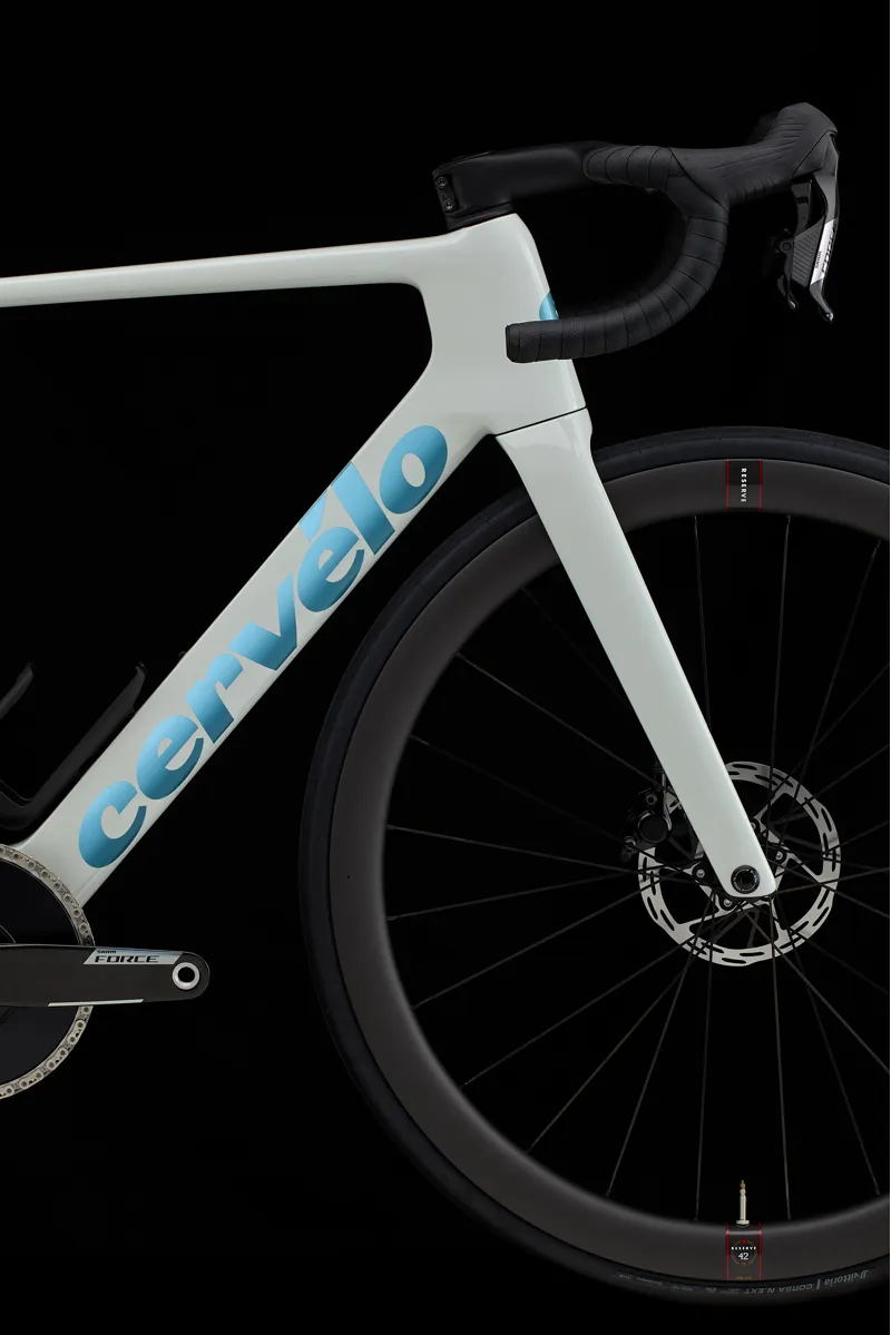Cervelo Soloist SRAM Rival AXS Cloud Burst-1