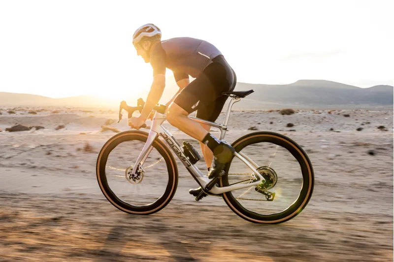 Pinarello Dogma GR Luxter Blue Shiny Carbon Gravel Race Frame Kit-5