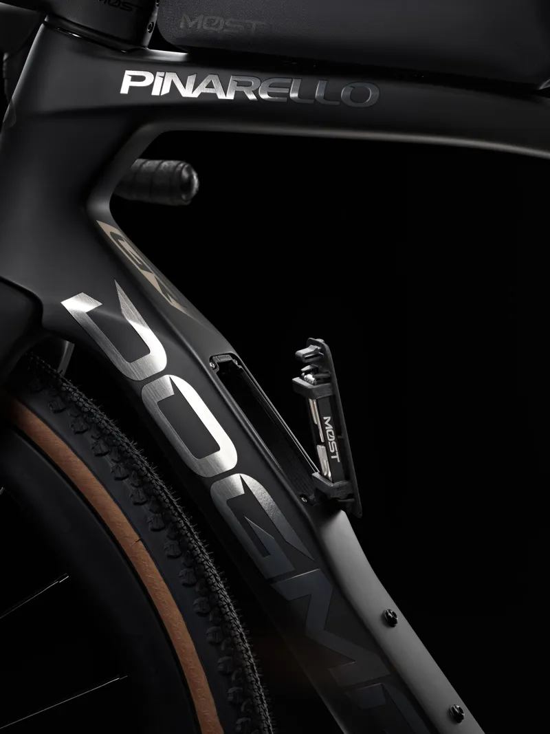 Pinarello Dogma GR BoB Carbon Gravel Race Frame Kit-9