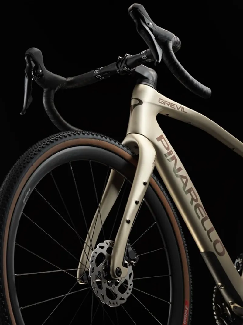 Pinarello Grevil F1 Atlai Dust GRX610 Carbon Gravel Bike-9