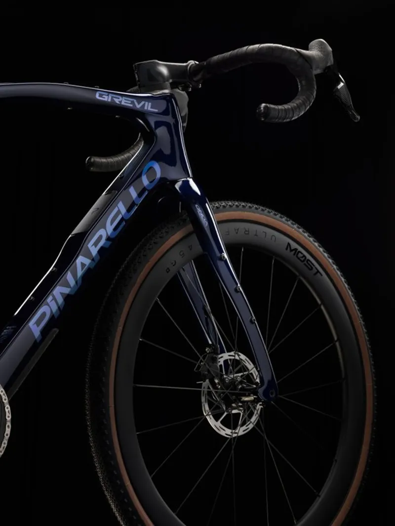 Pinarello Grevil F5 Lapland Sky Carbon Gravel Bike-3