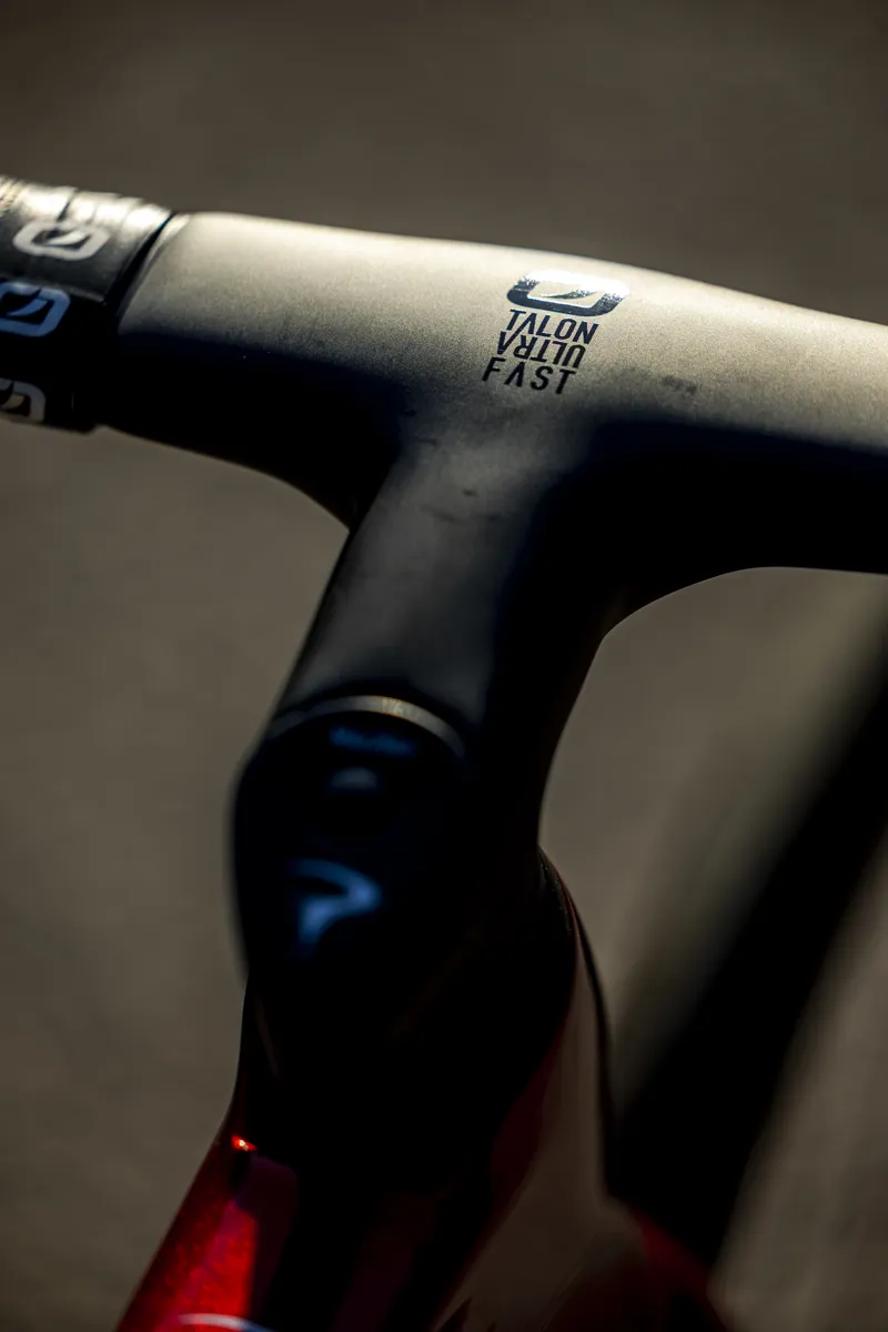 Pinarello F7 Disk Ultegra Di2 Starry Red Shiny Carbon Road Race Bike-2