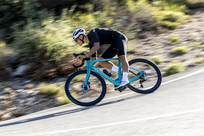 Pinarello F7 Disk Ultegra Di2 Formula Green Carbon Road Race Bike-11