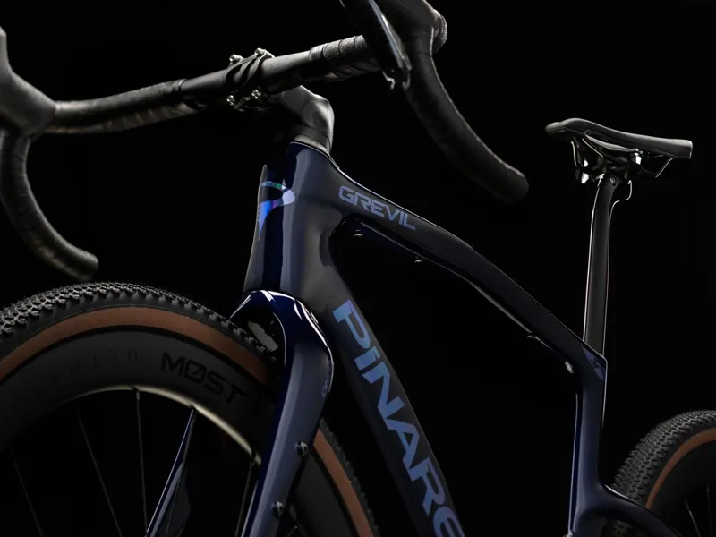 Pinarello Grevil F5 Lapland Sky Carbon Gravel Bike-4