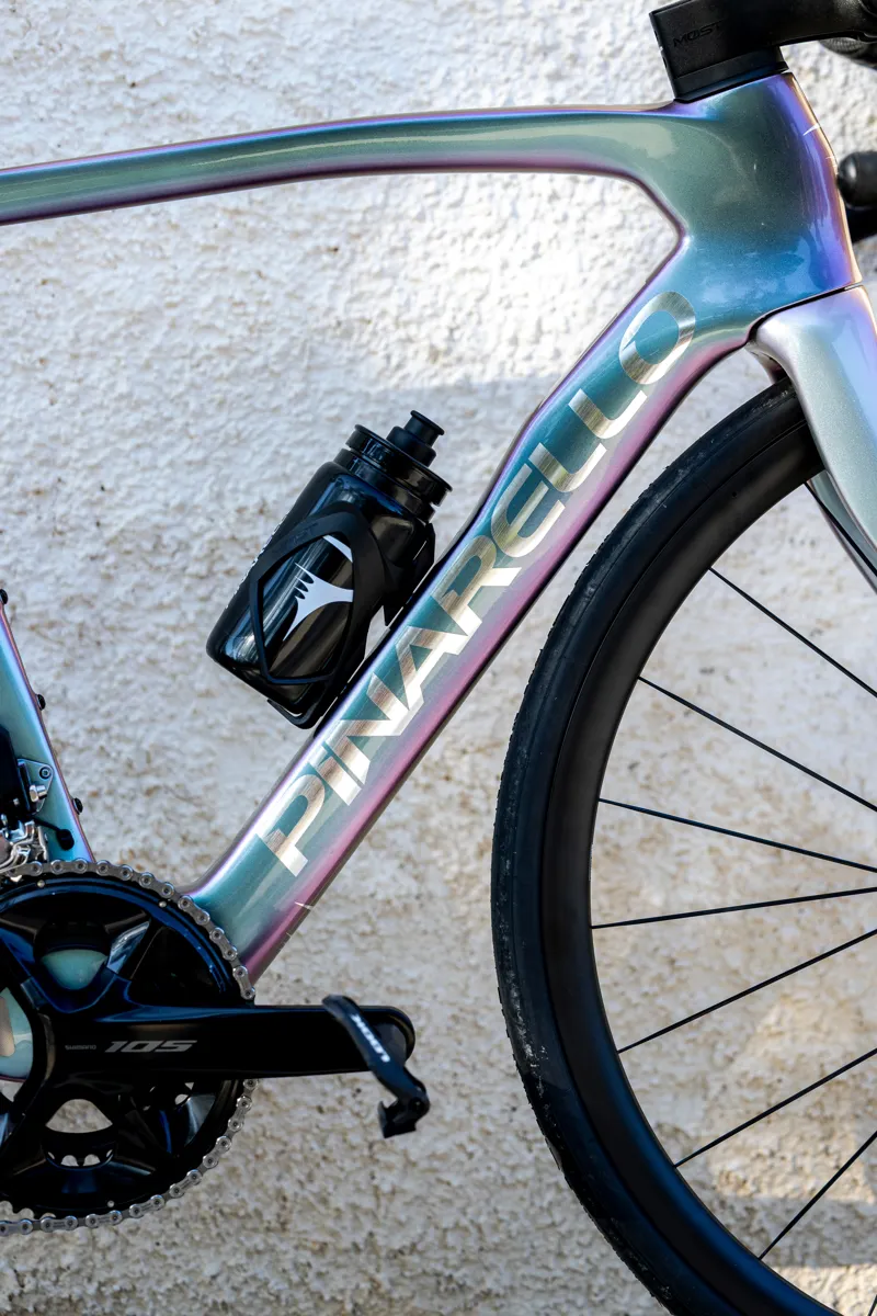 Pinarello F3 Disk 105 Di2 Interstellar Grey Shiny Carbon Road Race Bike-13