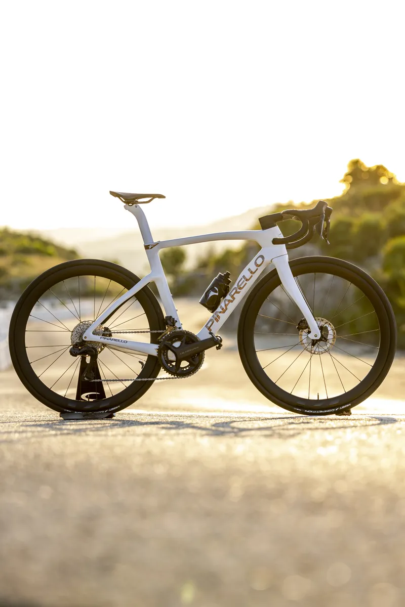 Pinarello F7 Disk Ultegra Di2 Alabaster White Shiny Carbon Road Race Bike-1