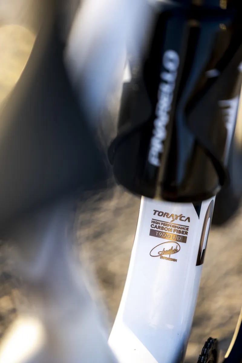 Pinarello F7 Disk Ultegra Di2 Alabaster White Shiny Carbon Road Race Bike-6