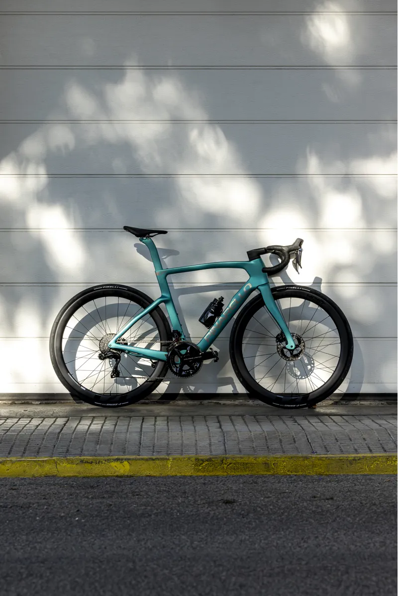 Pinarello F7 Disk Ultegra Di2 Formula Green Carbon Road Race Bike-1