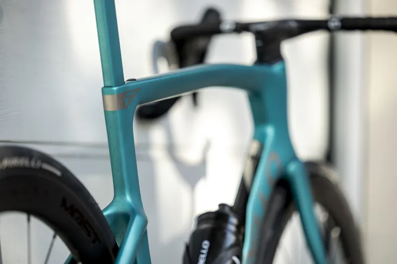 Pinarello F7 Disk Ultegra Di2 Formula Green Carbon Road Race Bike-7