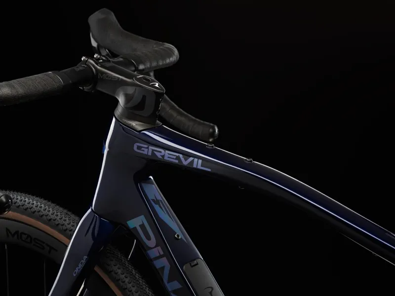 Pinarello Grevil F5 Lapland Sky Carbon Gravel Bike-8