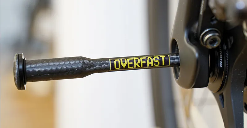 Overfast Ultralight Carbon Thru-Axle Set-1
