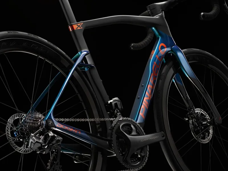 Pinarello Dogma X MY27 Shimano Dura Ace 2x Di2 Jade Eclipse-2