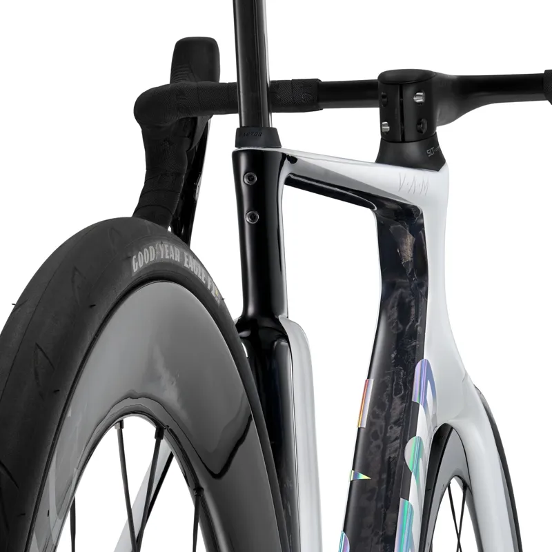 Factor Ostro Vam 2.0 Disc SRAM RED AXS Bike White Chrome-5