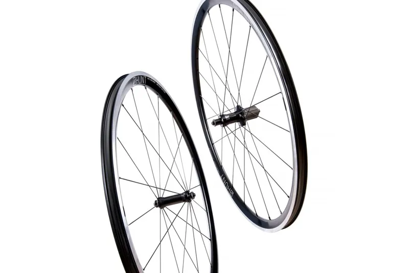 Hunt race aero wide deals wheelset