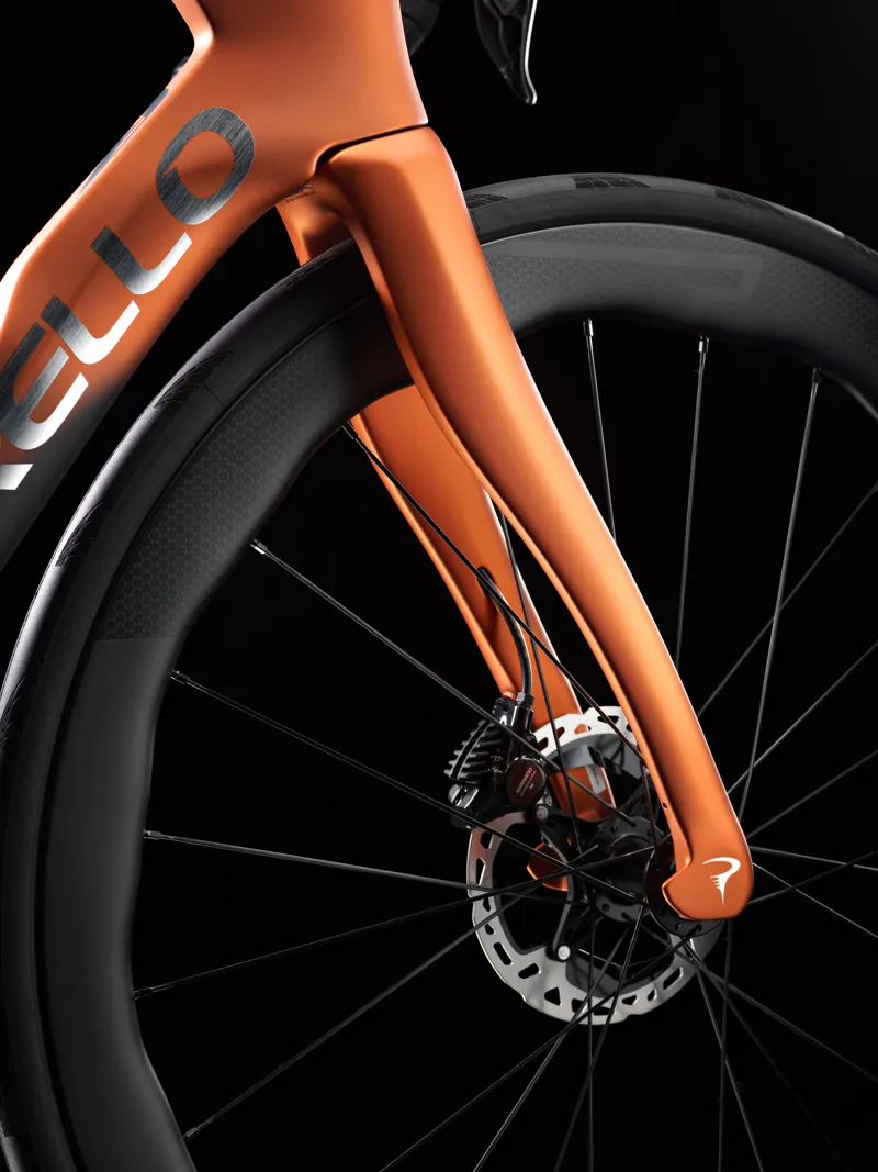 Pinarello Dogma F Disk SRAM Red AXS E1 Luxter Amber Carbon Road Bike-3