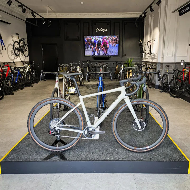 ENVE MOG Sand Custom Build Force XPLR with Reserve 34/37 - 54 - Gravel Bike