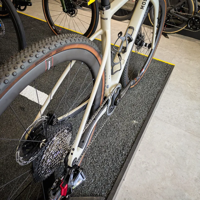 ENVE MOG Sand Custom Build Force XPLR with Reserve 34/37 - 54 - Gravel Bike-2