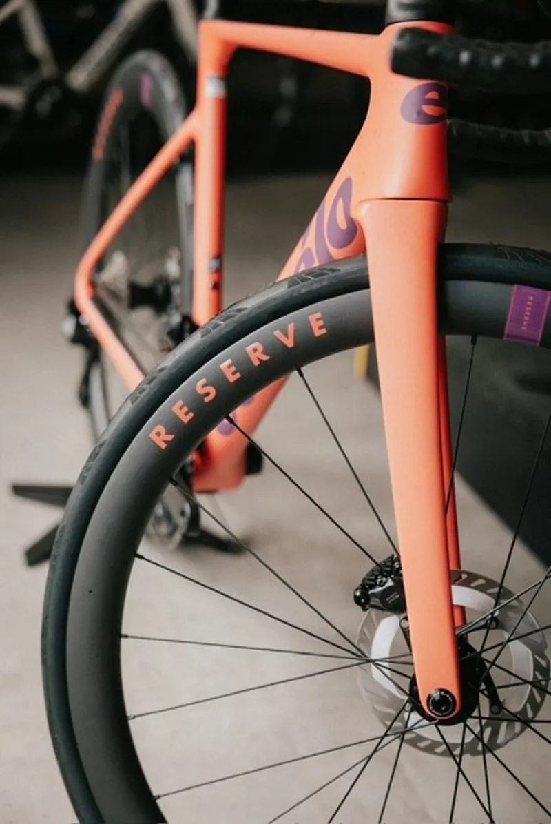 Cervelo Soloist Tropic Sunset Ultegra Di2 Prologue Custom Build-3