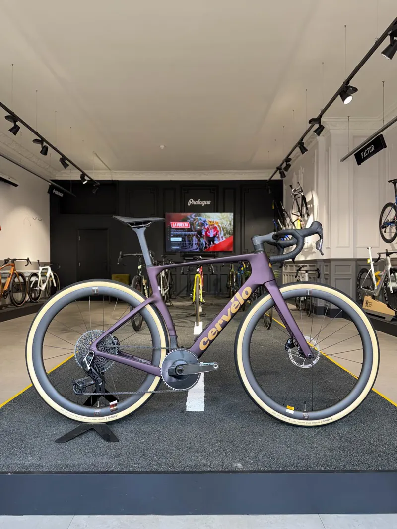Cervelo Aspero-5 SRAM Force AXS 1 Black Currant Carbon Gravel Bike