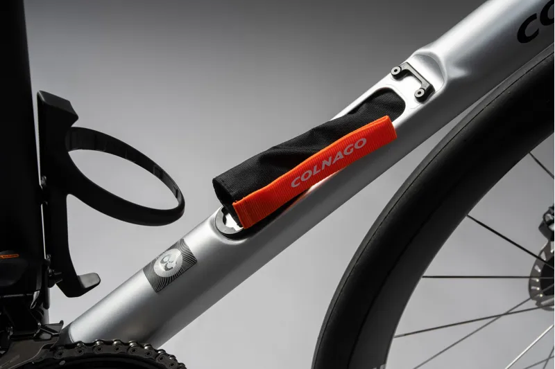 Colnago C72 Disc 2026 Carbon Road Race Frame Set HFWS Black Silver White-2