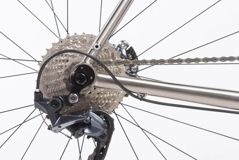 Enigma Etape 3AL 2.5V Disc Titanium Frameset With Fork-4