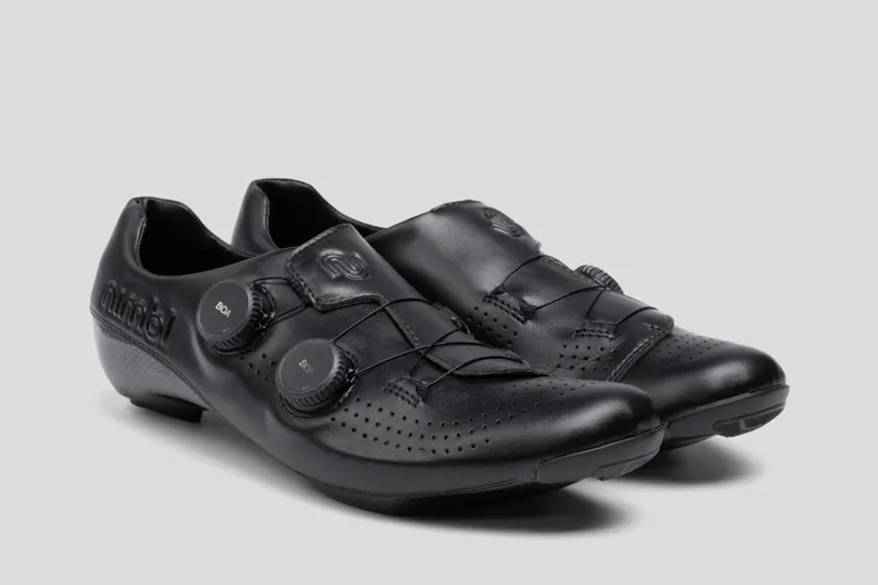 Nimbl Ultimate Glide Carbon Road Shoes in Black-1