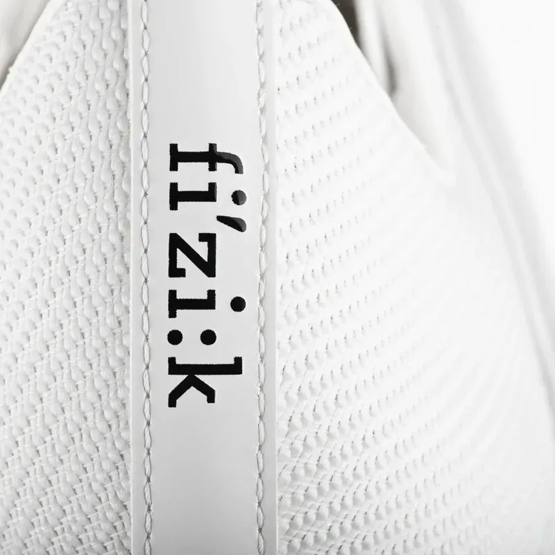 Fizik Vento Powerstrap Aeroweave Shoes In White-4